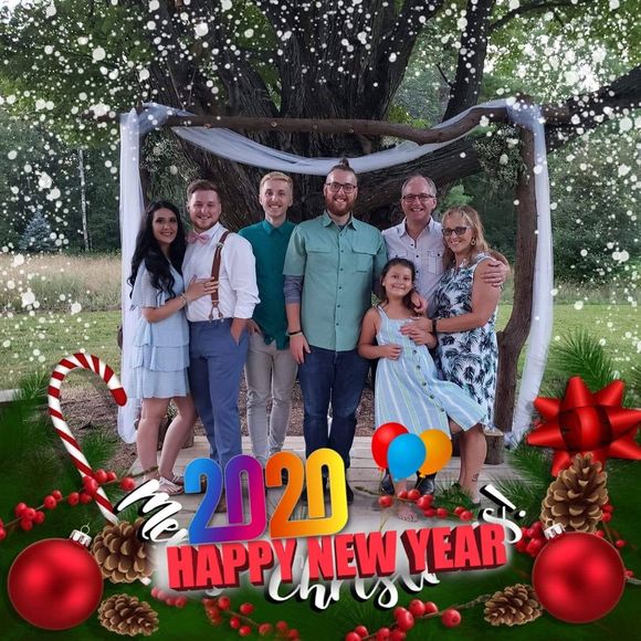 Meet your Posher, Lydia - Picture 1 of 1